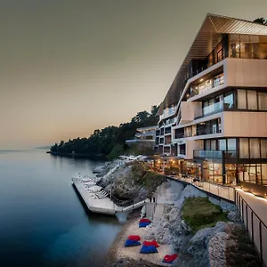 5* Отель Boutique & Design Navis - Small Luxury Of The World